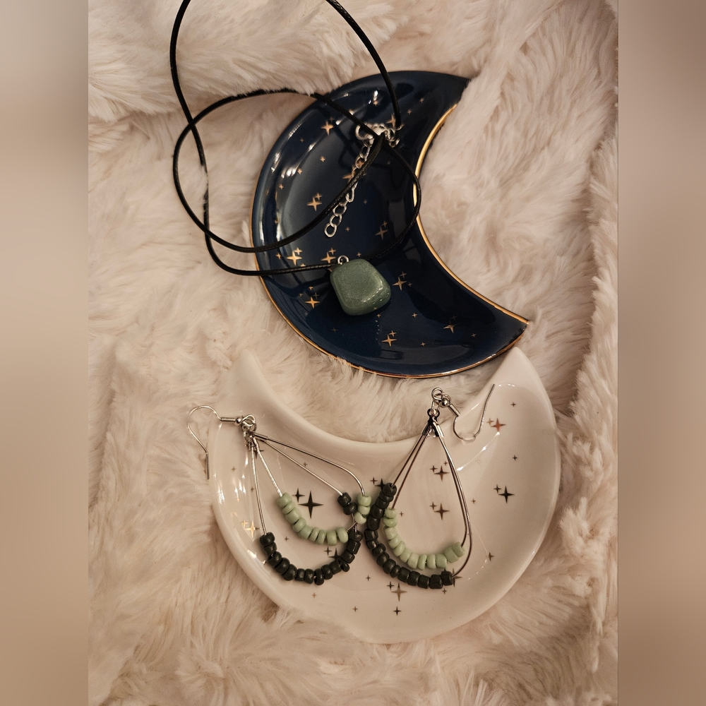 Elegant Green Beaded Earrings And Green Pendant Necklace